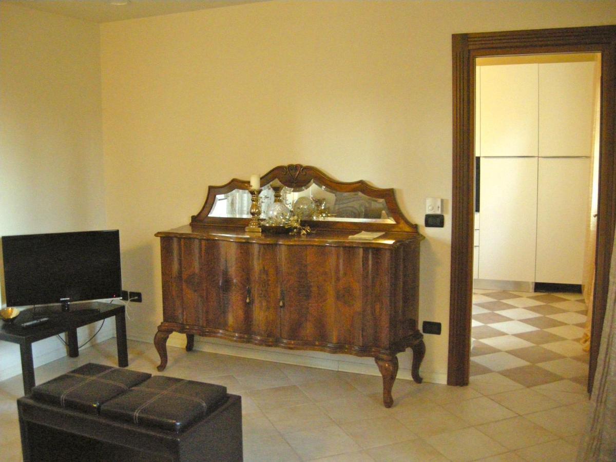 Villa Scati Apartments Melazzo Exteriör bild